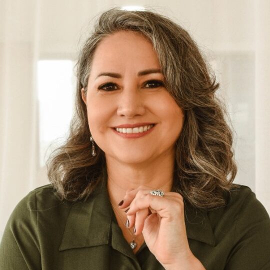 <a href="https://granatalma.com/prof/patricia_salvaia/"> Patricia Salvaia</a>